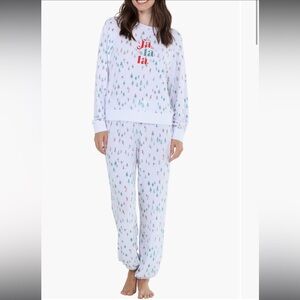 Honeydew Intimates Star Seeker White Skis Pajama Set 2 Piece NWT S M L